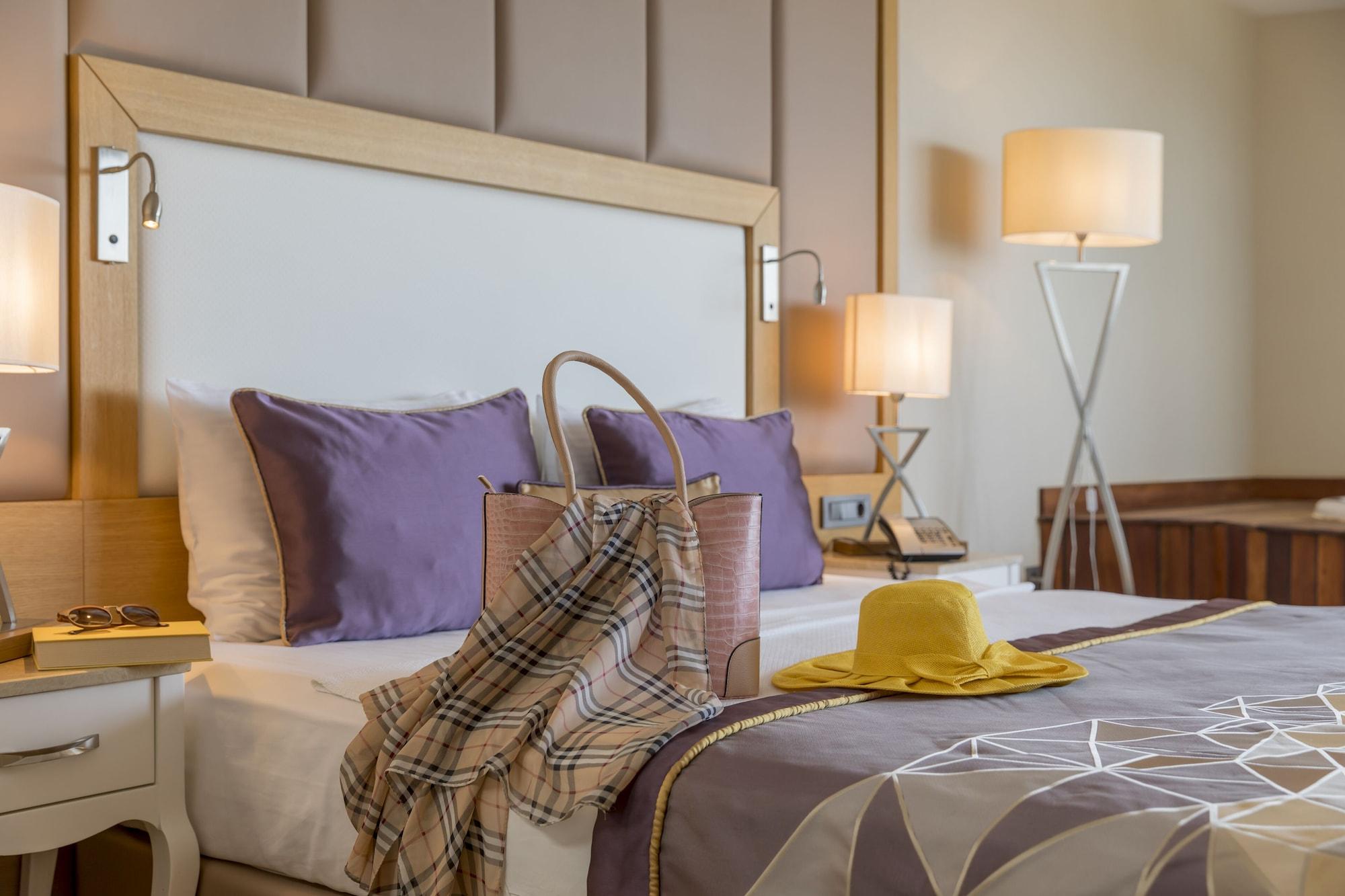 Mary Hotels אלאניה מראה חיצוני תמונה